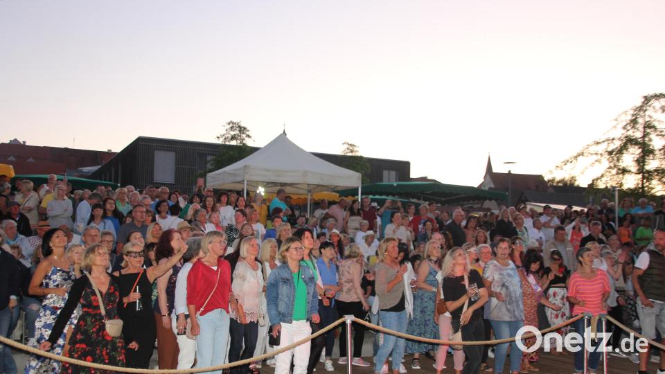 Mächtig was los war beim Kultursommer 2023 im Fischhofpark, wie hier bei der &quot;Italienischen Nacht&quot;. Archivbild: kro