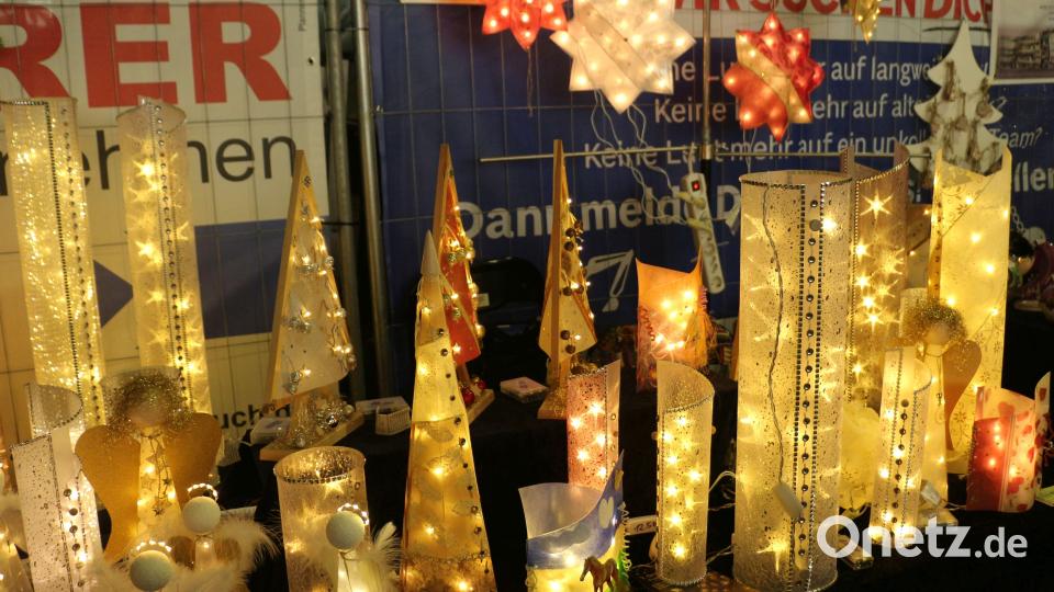Herrliche Lampen sorgten für Weihnachtsstimmung. Bild: rpp