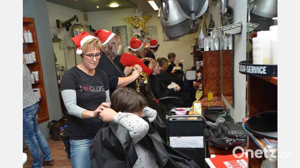 Beim Aktionstag &quot;Styling gegen Krebs&quot; gibt es neben einer neuen Frisur, viel Unterhaltung und Spaß für einen guten Zweck. Archivbild: dob