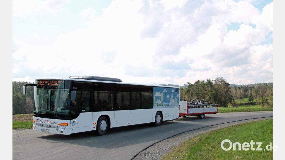 Auch die Radbusse sind beim Radlersonntag im Oberpfälzer Wald im Einsatz. Bild: Fabian Polster/exb