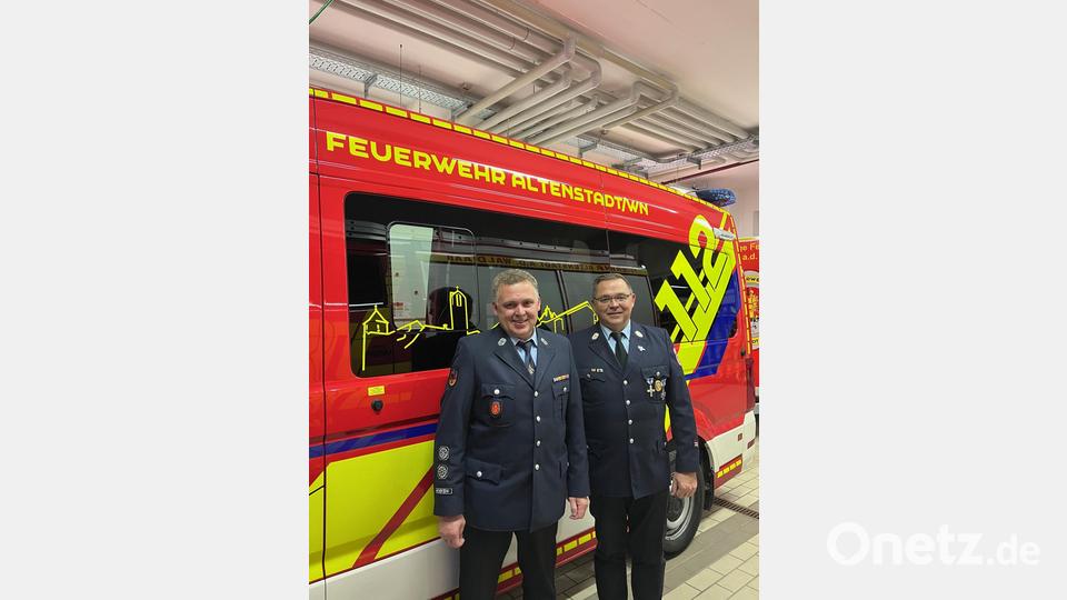 Kommandant Markus Lindner und 2. Kommandant Bernhard Dotterweich(von links) werden die Aktive Feuerwehr führen. Bild: exb/Joseph Lindner
