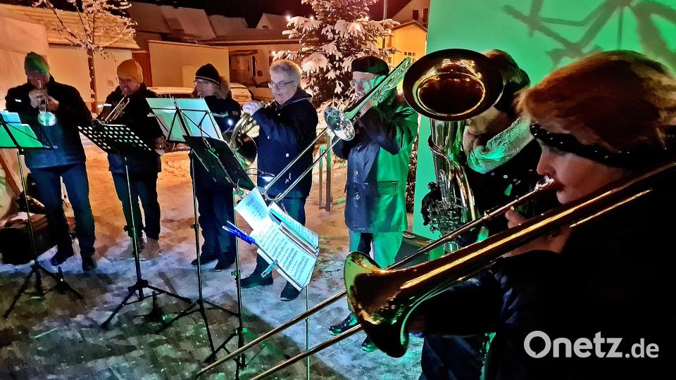Die Bläsergruppe sorgt für die passende Musik. Bild: R. Kreuzer