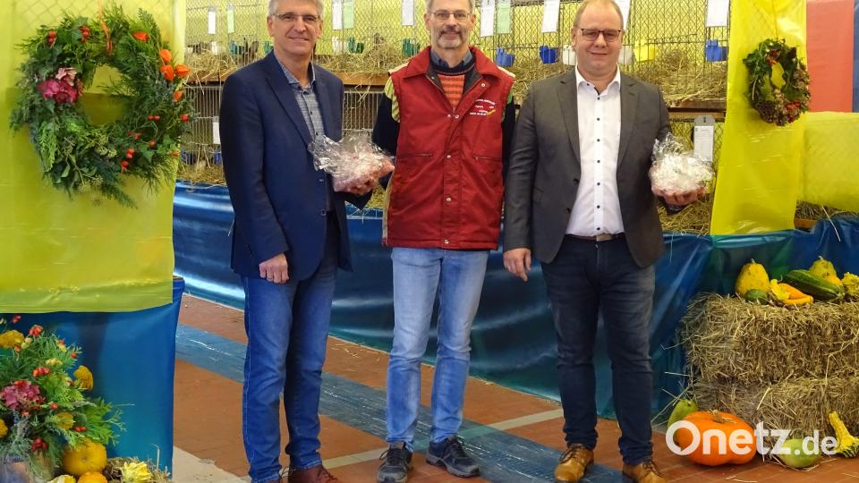 Die Eröffnung mit (von links) Helmut Brückner, Hermann Herger und Armin Haushahn. Bild: Hermann Herger/exb