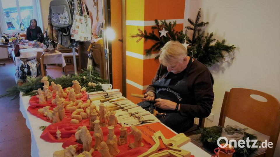 Beeindruckende Holzfiguren schnitzte Holzschnitzer Siegfried Hanauer aus Burgtreswitz. Bild: gz