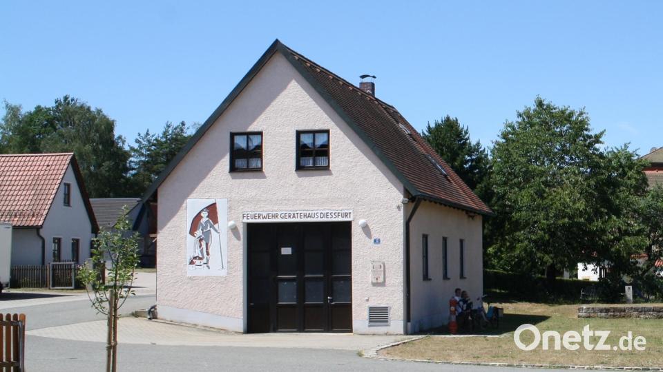 Auch eine energetische Sanierung des alten Dießfurter Feuerwehrhauses wurde im Rahmen der Energienetzplanung durchgerechnet. Bild: bjp