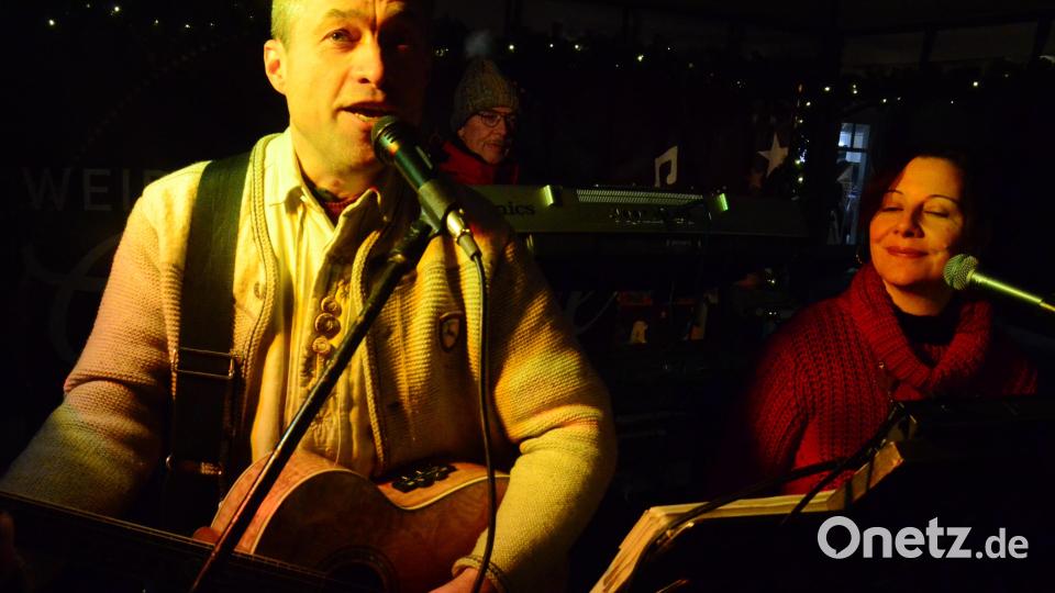 &quot;Herzblatt-Music&quot; stimmt am Nikolausabend in Weiden auch &quot;Lasst uns froh und munter sein&quot; an. Bild: Kunz