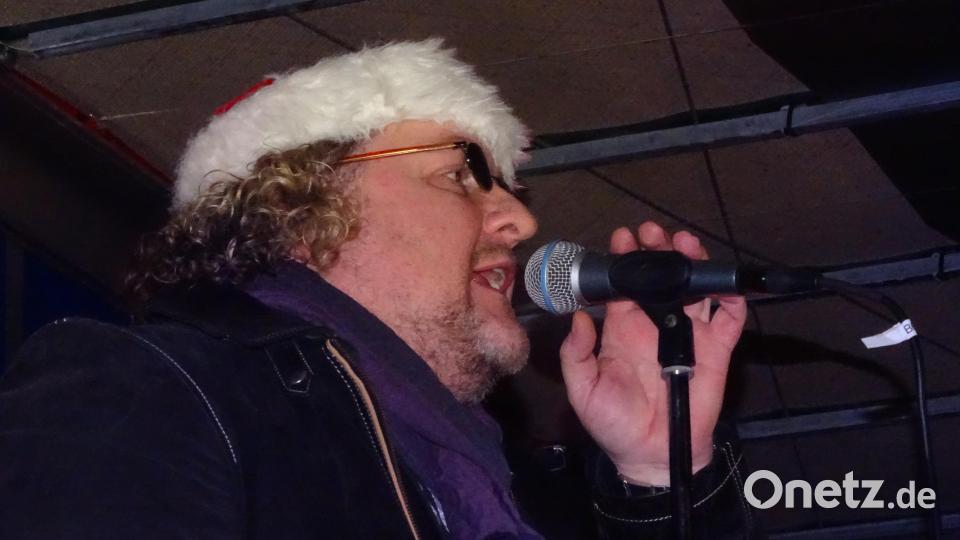 Da röhrt er wieder: Sänger Andreas Stock ist Frontmann der Band &quot;Racer Roadhouse&quot;. Bild: Houschka