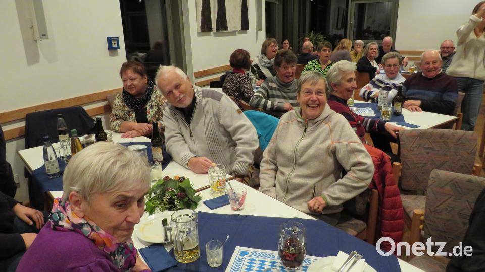 Viel Spaß hatten die Besucher des Pfarrfamilienabends. Bild: adj