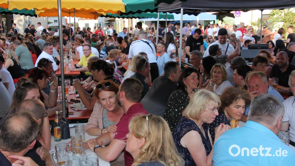 Am 16. Juni kommenden Jahres steigt wieder das Tirschenreuther Bürgerfest. Das Bürgerfest 2022 war hervorragend besucht. Bild: kro