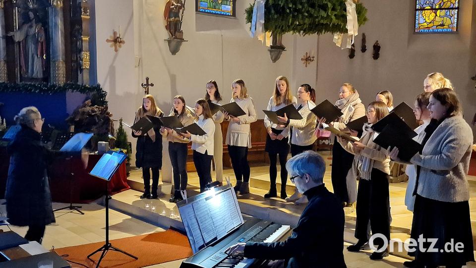 Vier Chöre gestalten das Konzert am 2. Adventssonntag in St. Dionysius in Neunkirchen. Bild: R. Kreuzer