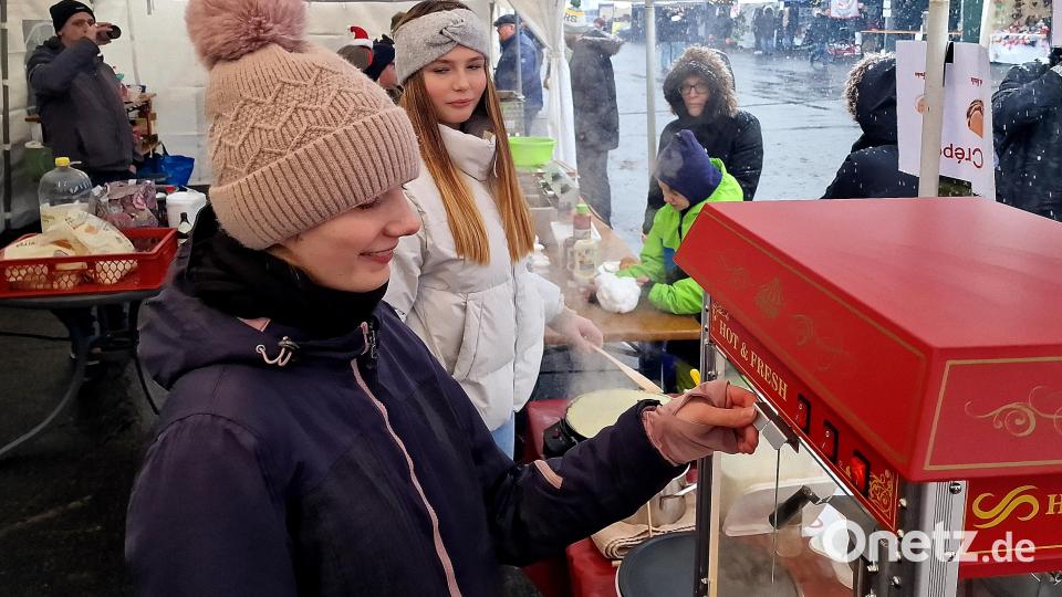Blick in den Candyshop, viel Süßigkeiten für Kinder und Erwachsene vom Popcorn bis zu gebrannten Mandeln. Bild: R. Kreuzer