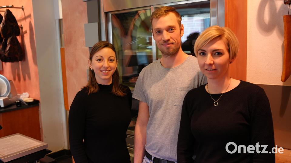 Das Führungstrio der Metzgerei: Daniela Winter, Matthias Bär und Jaqueline Bär (von links) Bild: Sebastian Böhm