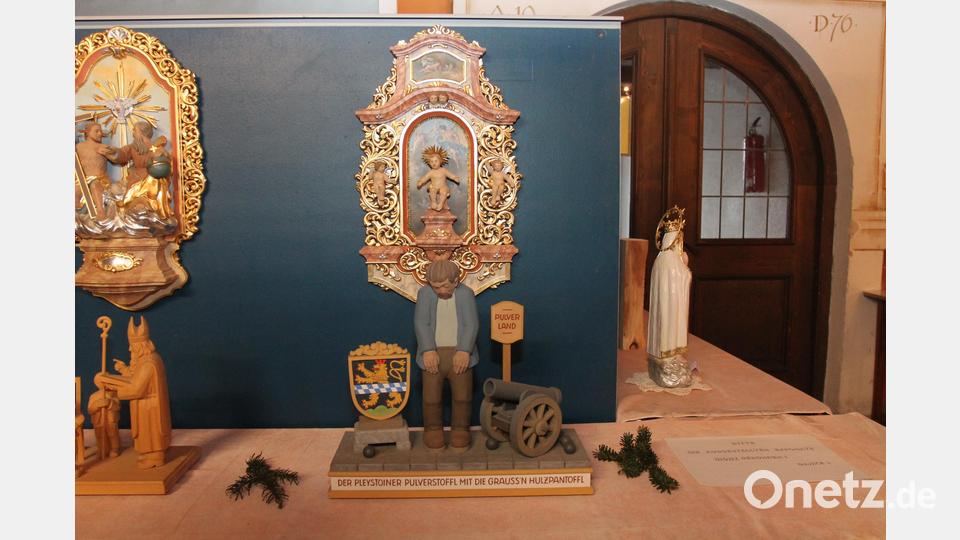 Der &quot;Pleystöiner Pulverstoffl&quot; darf in der Ausstellung nicht fehlen. Bild: pi