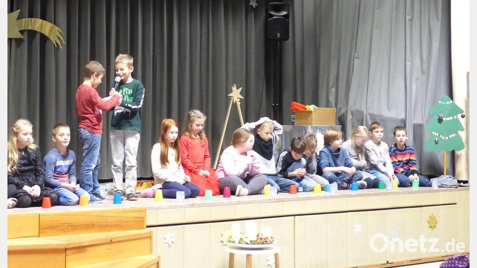 Auf der Bühne der MZH waren die Darbietungen der Kinder zu bestaunen Bild: sl