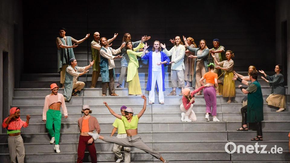 Jesus Christ Superstar, die weltbekannte Rockoper, begeisterte das Publikum im Stadttheater Amberg. Bild: Petra Hartl