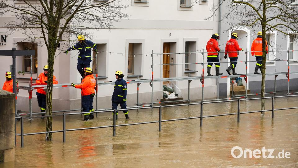 Die Ehrenamtlichen des THW hatten alle Hände voll zu tun. Bild: Wolfgang Steinbacher