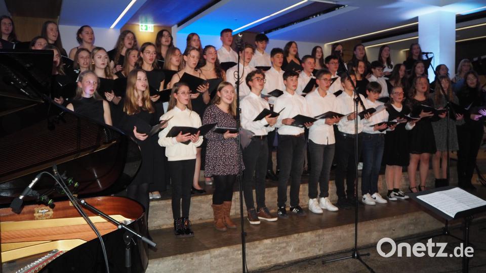 Der großer Chor in Aktion. Bild: krb
