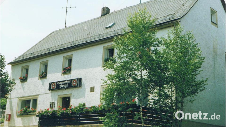 Das Gasthaus Veigl im Jahr 1983. Bild: whü