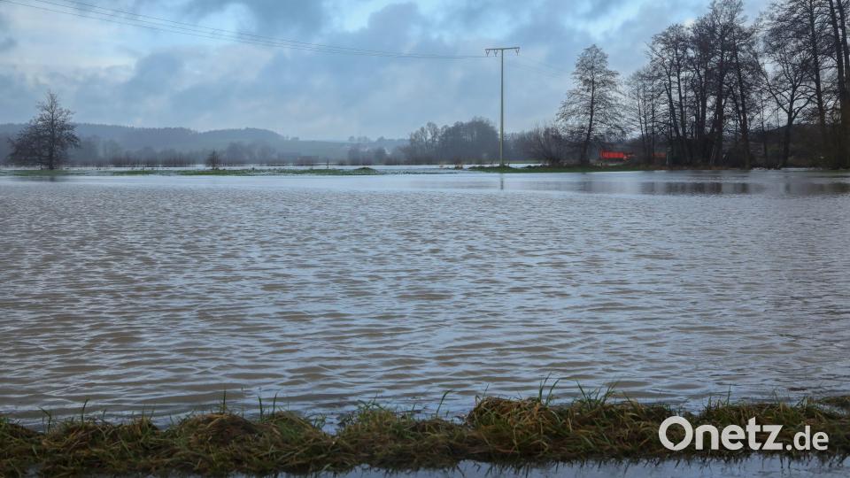 Land unter auch bei Kümmersbuch bei Hahnbach im Landkreis Amberg-Sulzbach.. Bild: Wolfgang Steinbacher