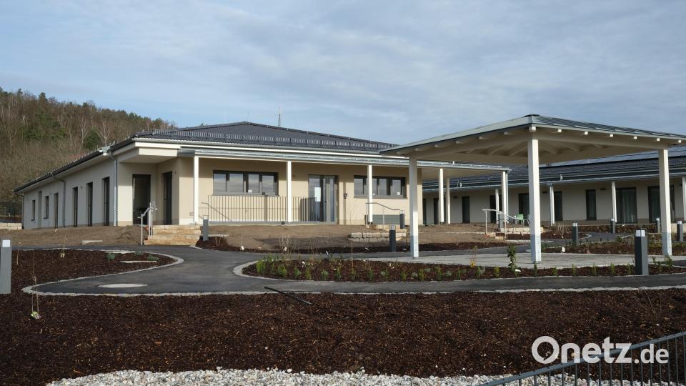 Nach 19-monatiger Bauzeit ist das Bruder-Gerhard-Hospiz in Schwandorf fertiggestellt. Bild: Hirsch