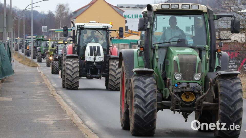 Der bundesweite Bauernprotest sorgte auch in Amberg für Verzögerungen auf den Straßen. Bild: Wolfgang Steinbacher