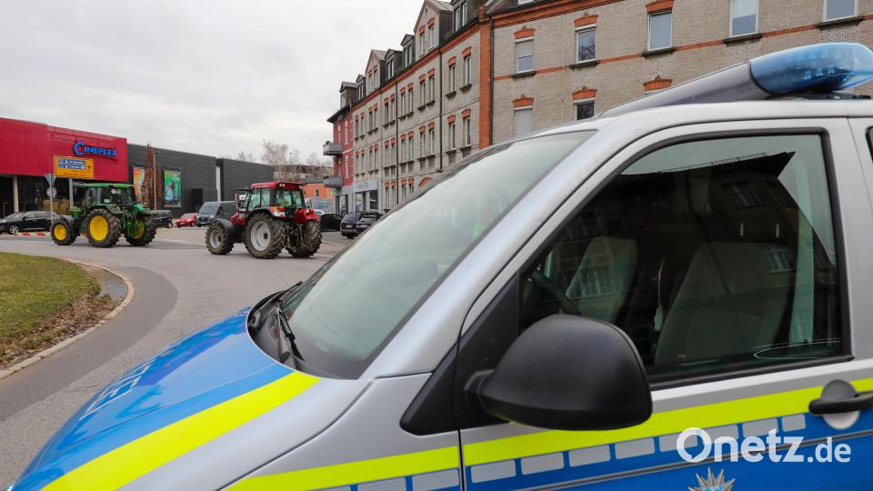 Laut Polizei zeigten sich die Demonstrierenden kooperativ. Bild: Wolfgang Steinbacher