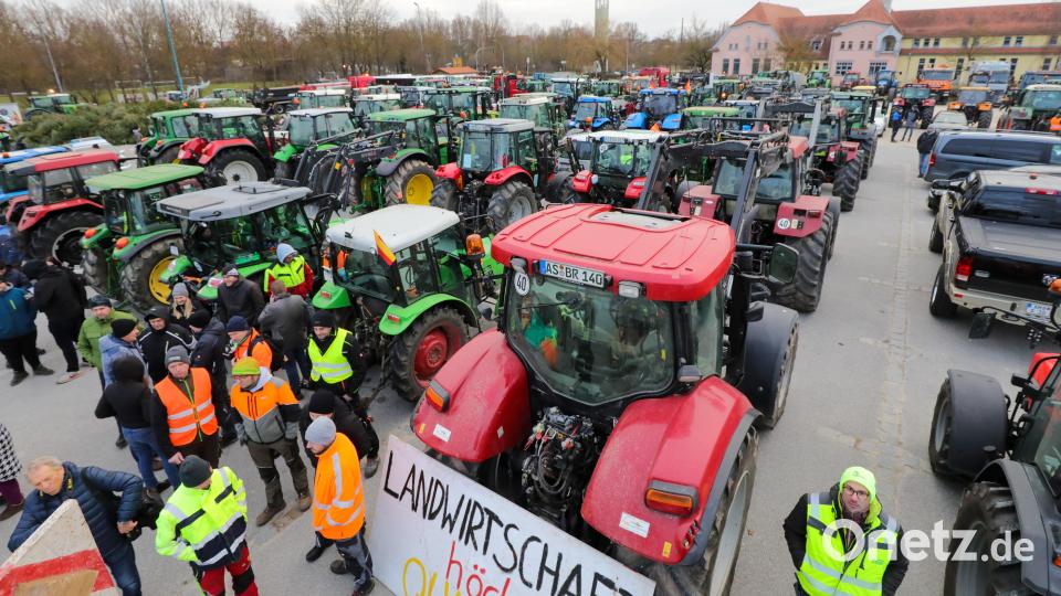 700 Fahrzeuge kamen auf dem Dultplatz zusammen. Bild: Wolfgang Steinbacher
