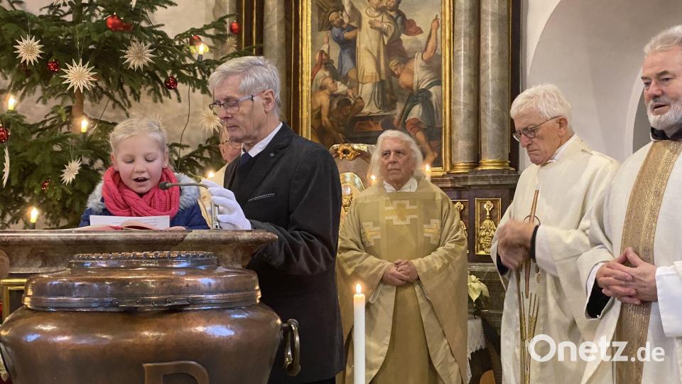 Greta Gerl hieß die Gäste in der Kirche willkommen. Bild: gri