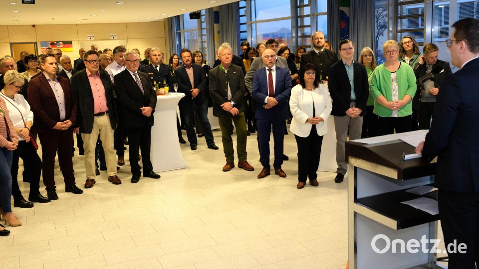 Europaabgeordneter Christian Doleschal erörtert beim CSU-Neujahrsempfang europäische Themen. Bild: do