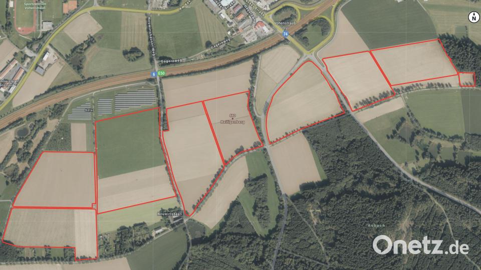 Der "Solarpark Vohenstrauß II" wird sich südlich der Autobahn A6 im Bereich zwischen Straßenhäuser und Weigenhof erstrecken. Im Geltungsbereich des Bebauungsplans (rot umrandet) sind neben den Solarfeldern auch kleinere Flächen für Ausgleichsmaßnahmen eingeplant. Die Gesamtfläche beträgt 47 Hektar. Grafik: Bayernatlas/exb