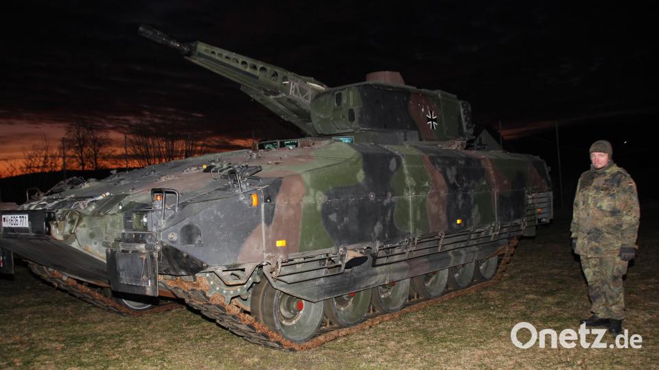 Auch das Hauptkampffahrzeug der Panzergrenadiere, der Schützenpanzer Puma, ist angerollt. Bild: frd