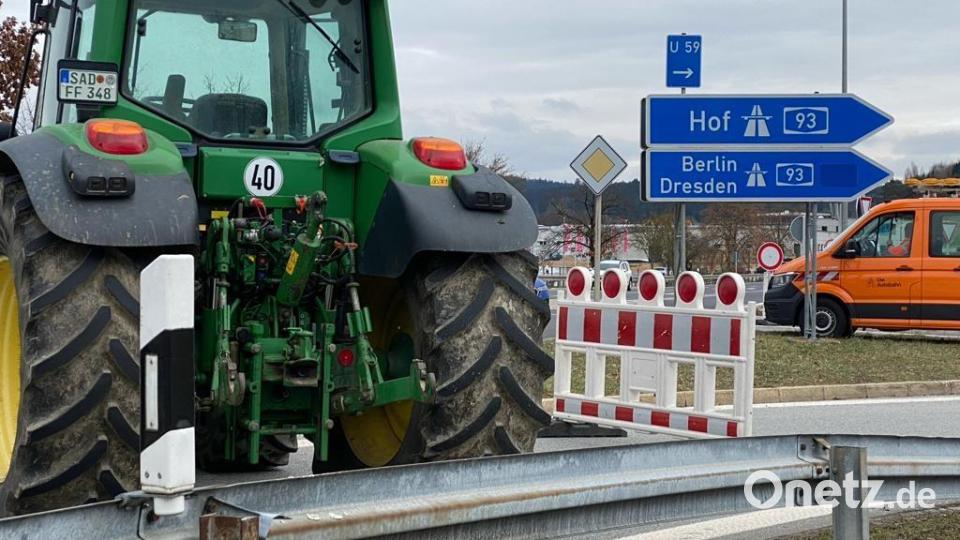 Auch bei Nabburg haben sich Landwirte der Protestwoche der Bauern angeschlossen. Bild: cv