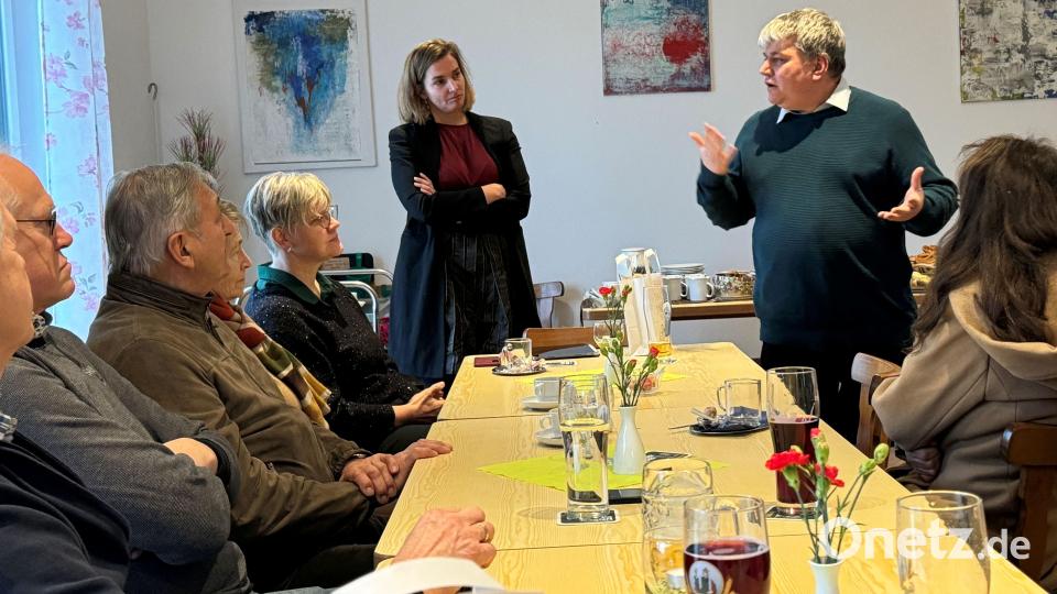 Die Kreisverbände Weiden und Tirschenreuth der Grünen treffen sich zum Neujahrsempfang im Vereinsheim Kinderspielplatz Naabwiesen. Bild: Bündnis 90/Die Grünen/exb