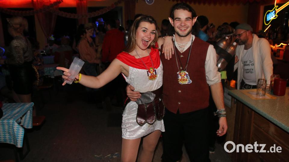 Römerin und Hobbit - Dieser war ganz furchtlos ohne Schuhe unterwegs. Bild: sne