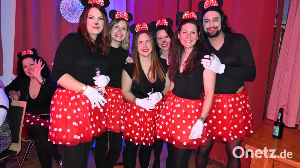 Lauter Minnie Mäuse oder hat sich doch ein Mickey doch darunter? Bild: kki