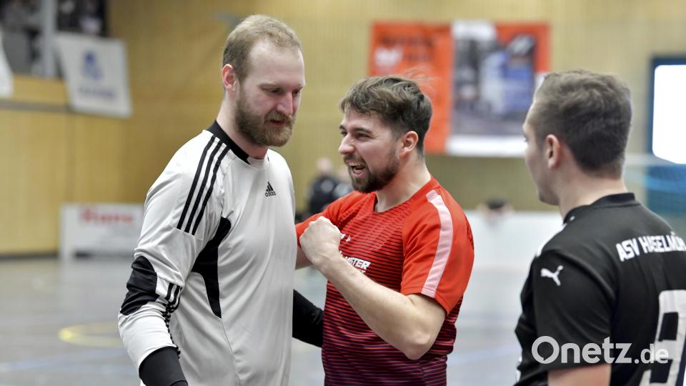 Freude bei den Spielern des TuS/WE Hirschau über den Gewinn des Wagner-Cups 2024. Bild: Hubert Ziegler
