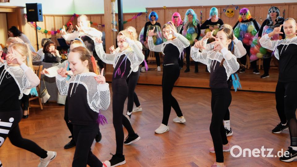 Mit ausgefeilter Choreografie trumpften die Oberbibracher Beatbox Rockers auf Bild: do
