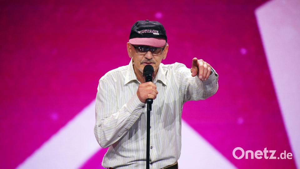 Peter Eckstein bei seinem Auftritt in der RTL-Show „Das Supertalent“. Bild: RTL/Stefan Gregorowius