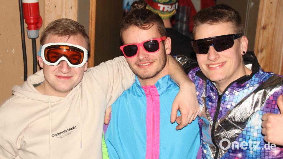 Dem Motto entsprechend geht es mit Skibrille auf die Piste. Bild: frd