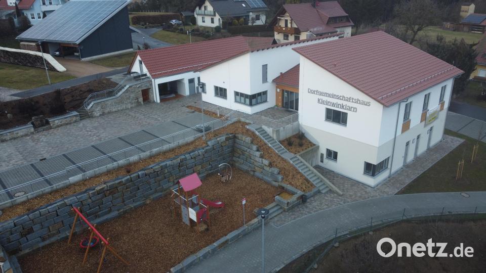 Das Dorfgemeinschaftshaus bietet Heimat für viele Vereine und Organisationen. Bild: sir