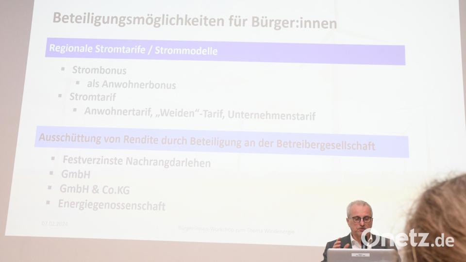 Klaus Bergmann erklärte die Beteiligungsmöglichkeiten für Bürger. Bild: Gabi Schönberger