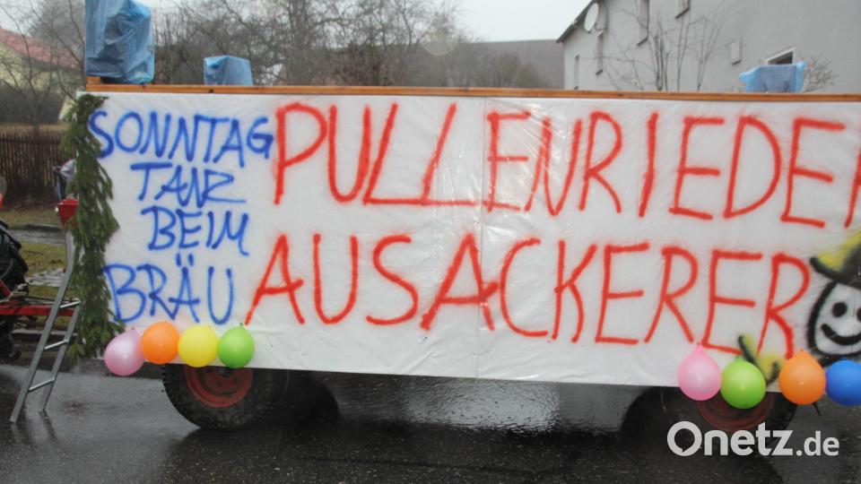 Das Ausackern in Pullenried hat Tradition Bild: frd