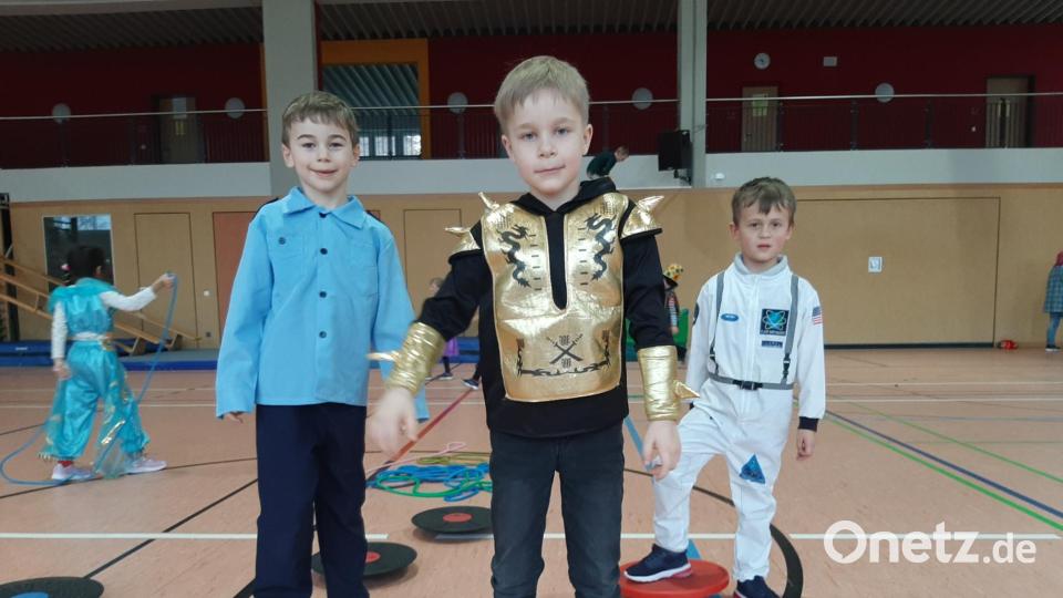 Beim Faschingsturnen an der Grundschule Erbendorf hatten die Kinder ihren Spaß. Bild: Beate Koch/Grundschule Erbendorf/exb