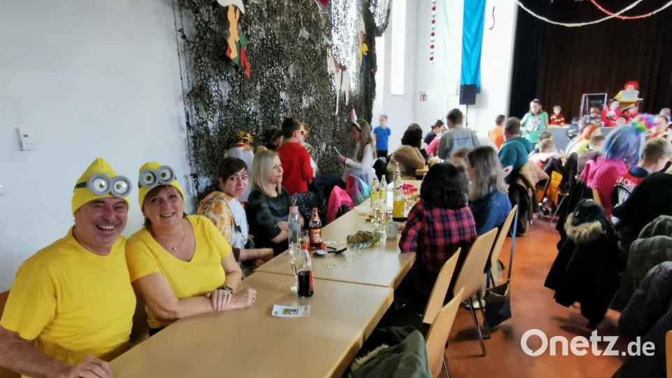 In die Rolle eines &quot;Minion&quot; schlüpften Bürgermeister Reiner Gäbl mit Petra Brenner. Bild: gz
