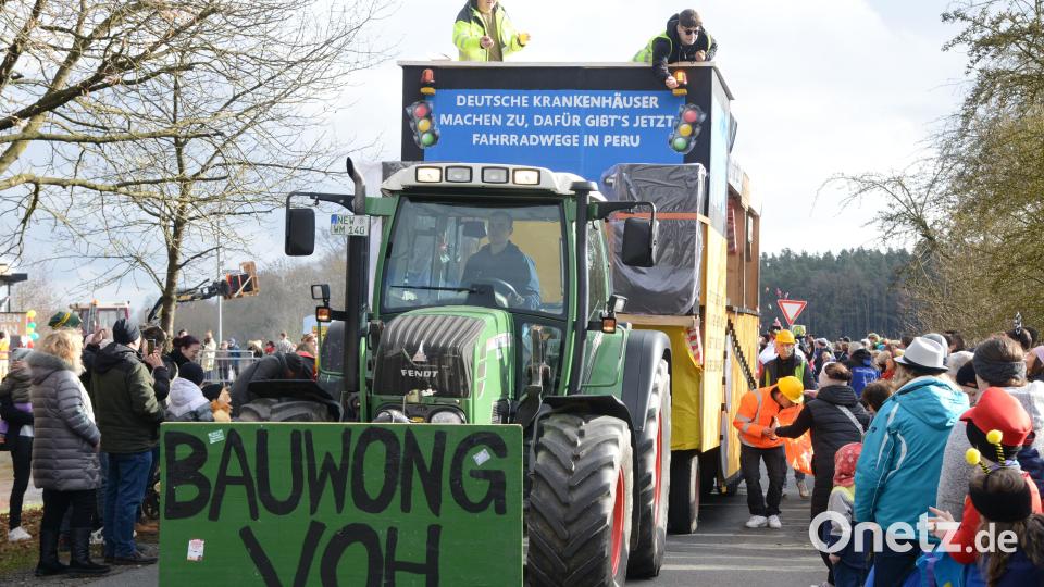 "Für den Radwegbau in Peru müssen deutsche Krankenhäuser geschlossen werden" thematisiert der "Bauwong Vohenstrauß". Bild: bey