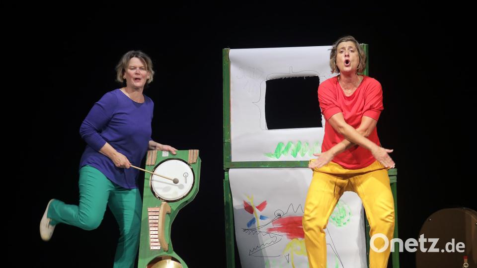 Tolle Stücke sind das Markenzeichen des Kindertheaterfestivals (KIT) wie im Jahre 2021 "Das Krokodil aus dem Koffer" im Stadttheater eines war. Archivbild: Wolfgang Steinbacher