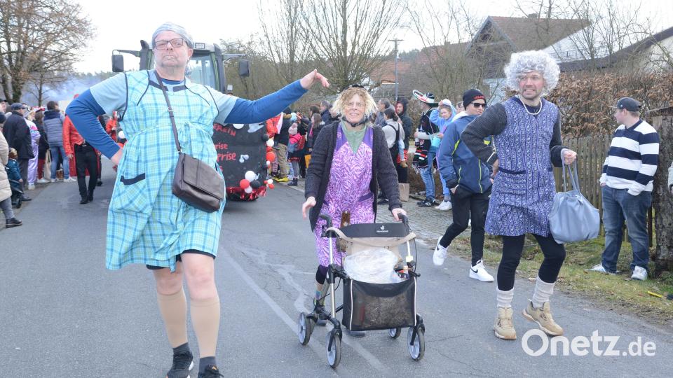 Diese Gruppe hat sichtlich Spaß. Bild: bey