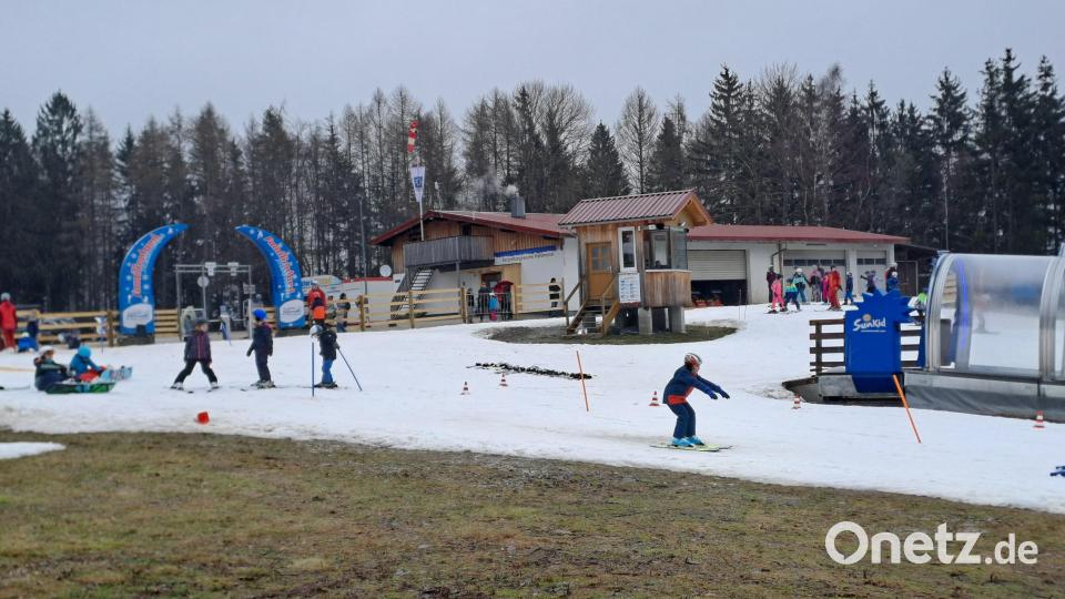 Das Familienland hat trotz milder Temperaturen geöffnet. Bild: gis