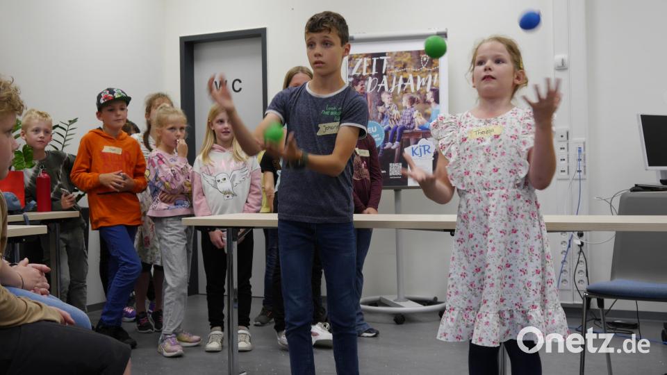 Im "B20 Meetingroom" können auch 2024 Kinder und Jugendliche sich im Zaubern und Jonglieren üben. Die Veranstaltung findet am 12. und 13. August statt. Bild: Kreisjugendring Tirschenreuth/exb