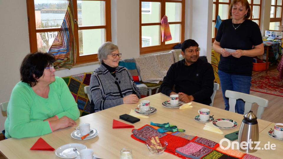 Spendenaktion für Feuerkinder in Tansania Bild: Siegfried Zeug/exb